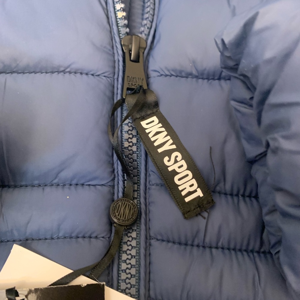 DKNY Sport Puffer Jacket - Picture 5 of 9